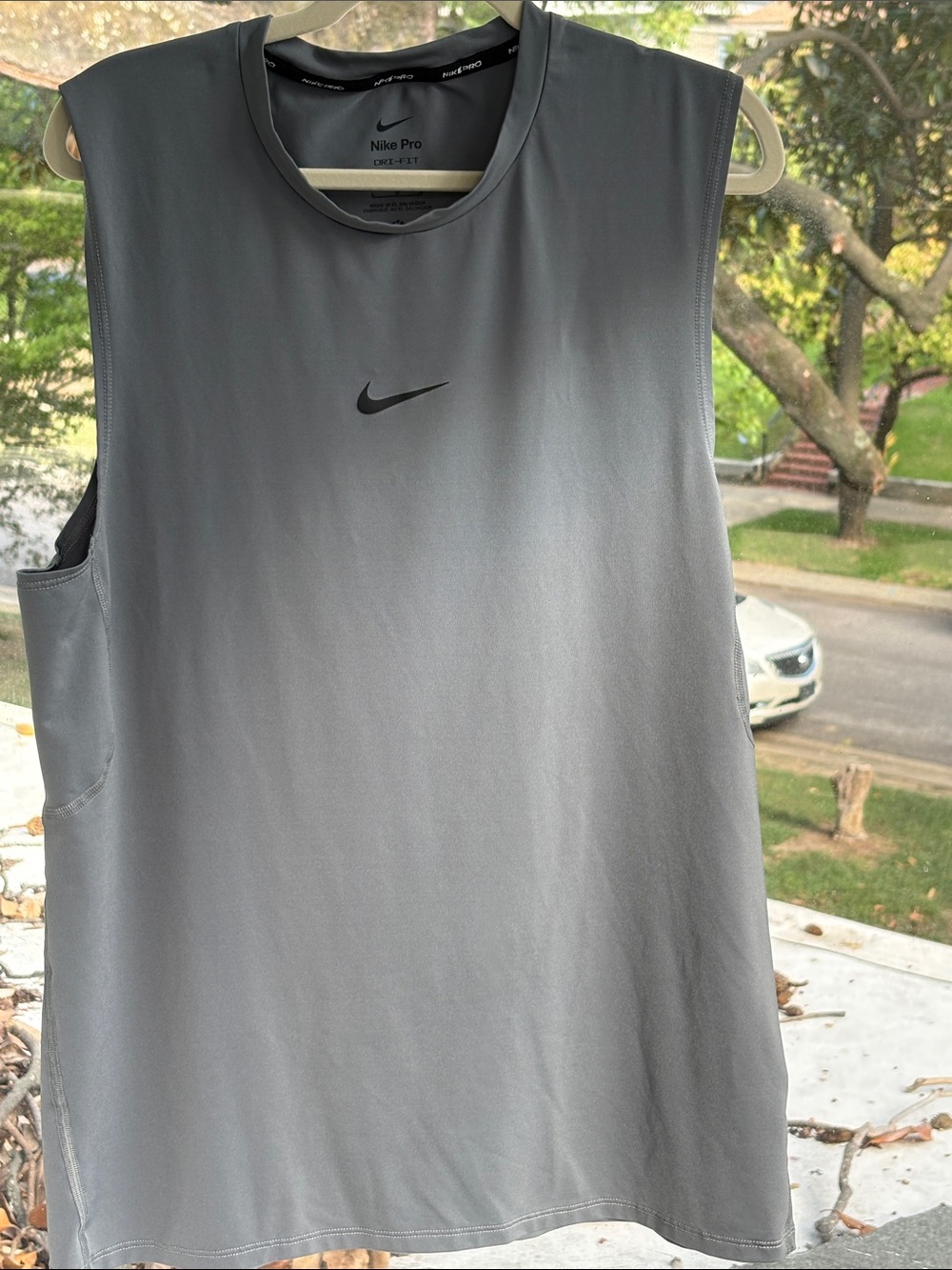 Nike Pro Sleeveless Muscle Tee in Gray